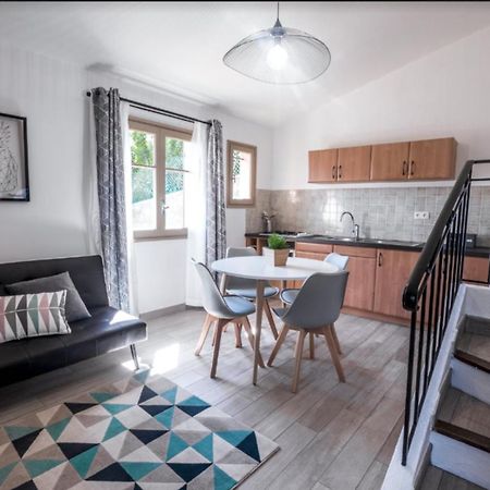 Petite Maison De Vacance Vue Mer Льо Лаванду Екстериор снимка