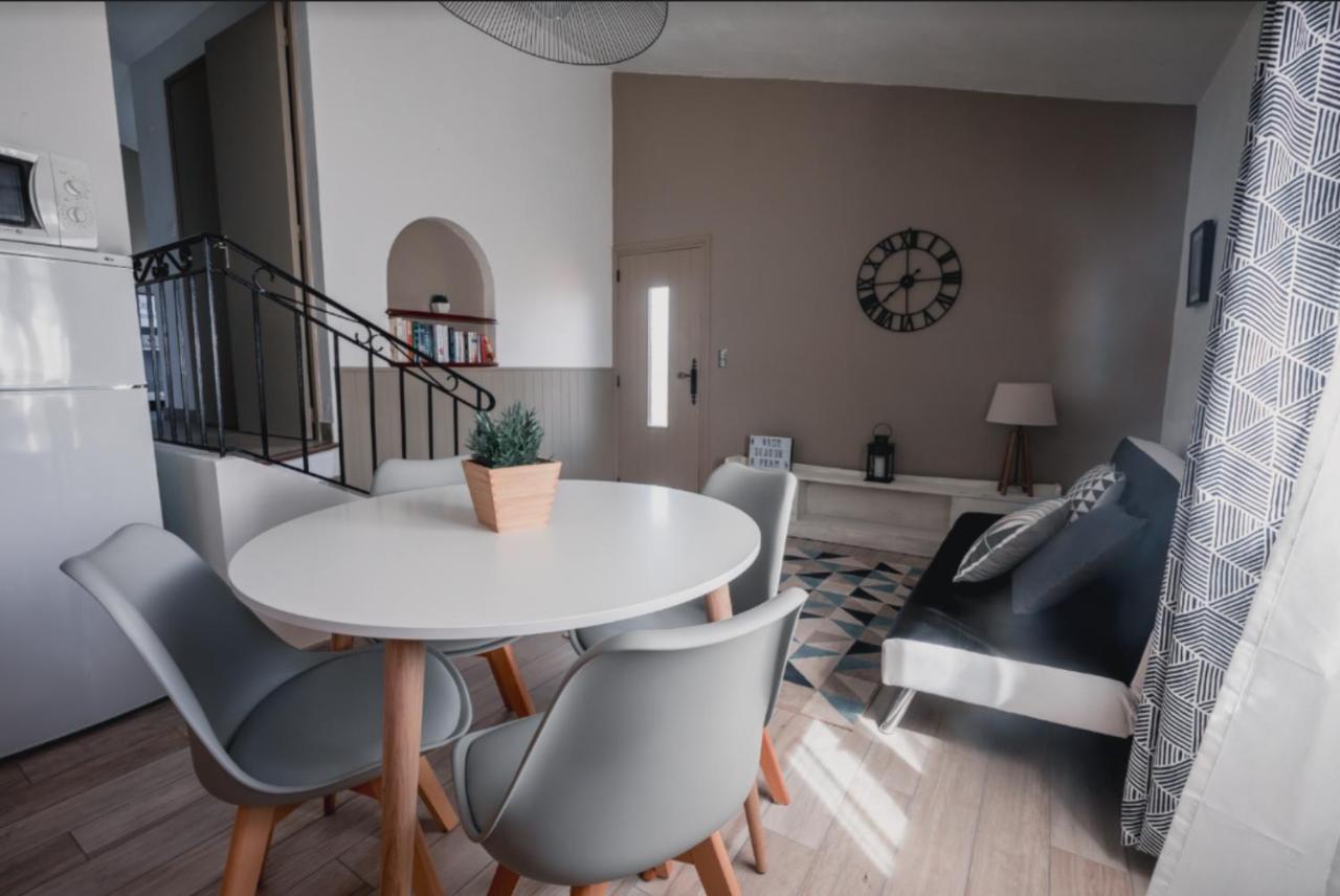 Petite Maison De Vacance Vue Mer Льо Лаванду Екстериор снимка