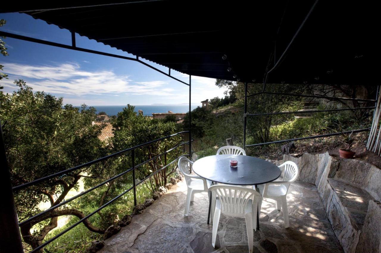 Petite Maison De Vacance Vue Mer Льо Лаванду Екстериор снимка